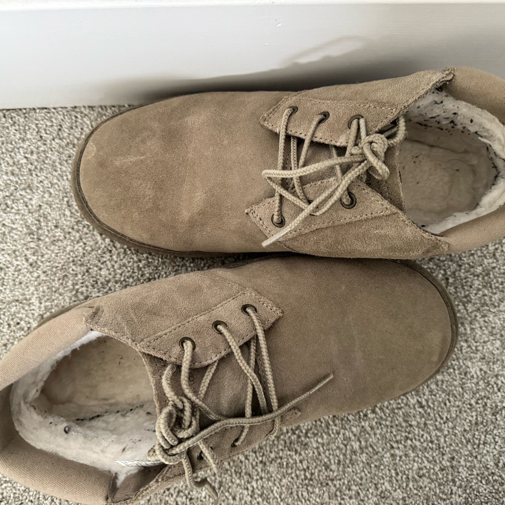 Koolaburra Tan Ankle Boots Taupe/Green